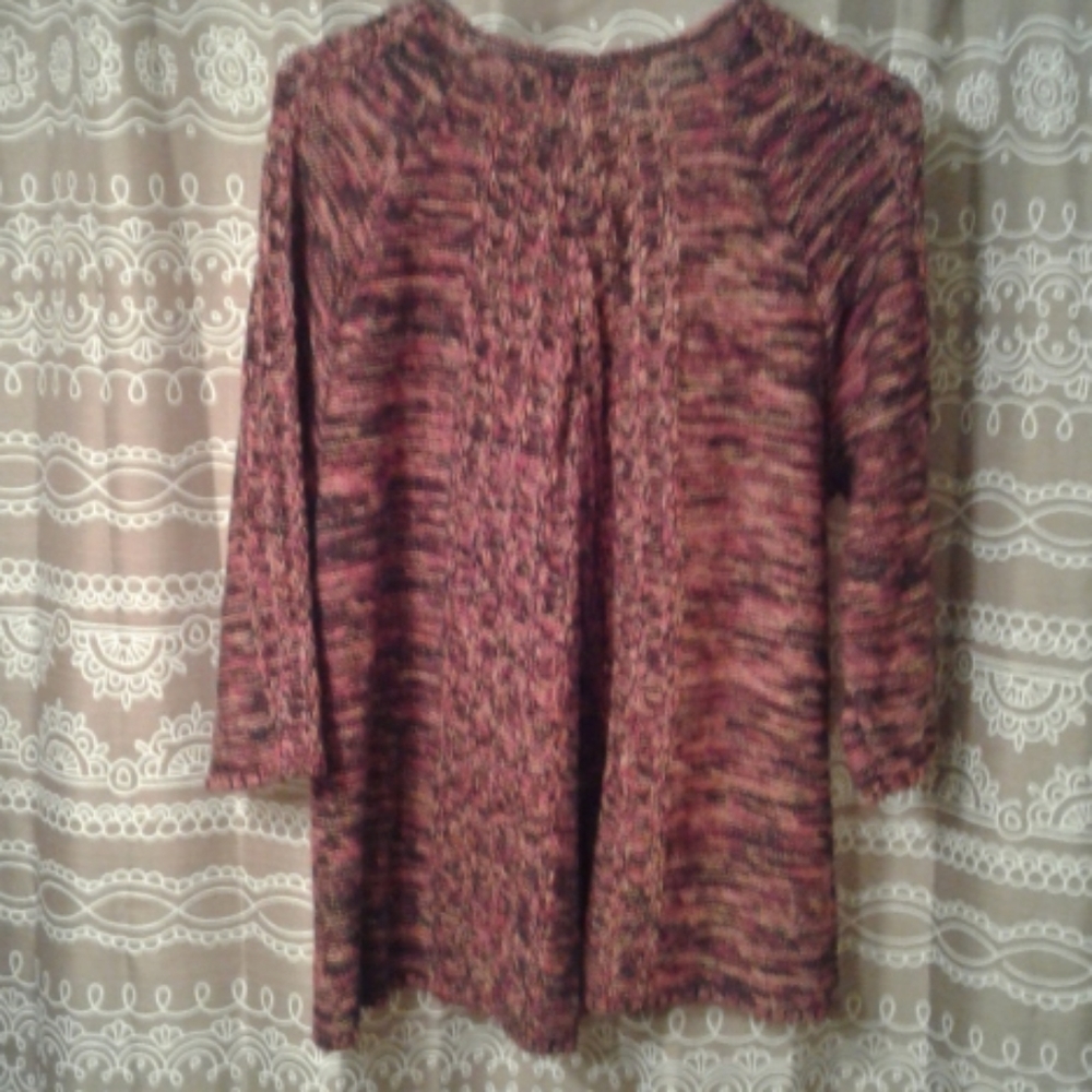 Sweater - Picture 4 of 5